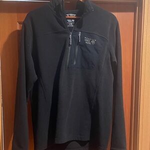 Mountain Hardwear Men's Black 1/4 Zip Performance Pullover
